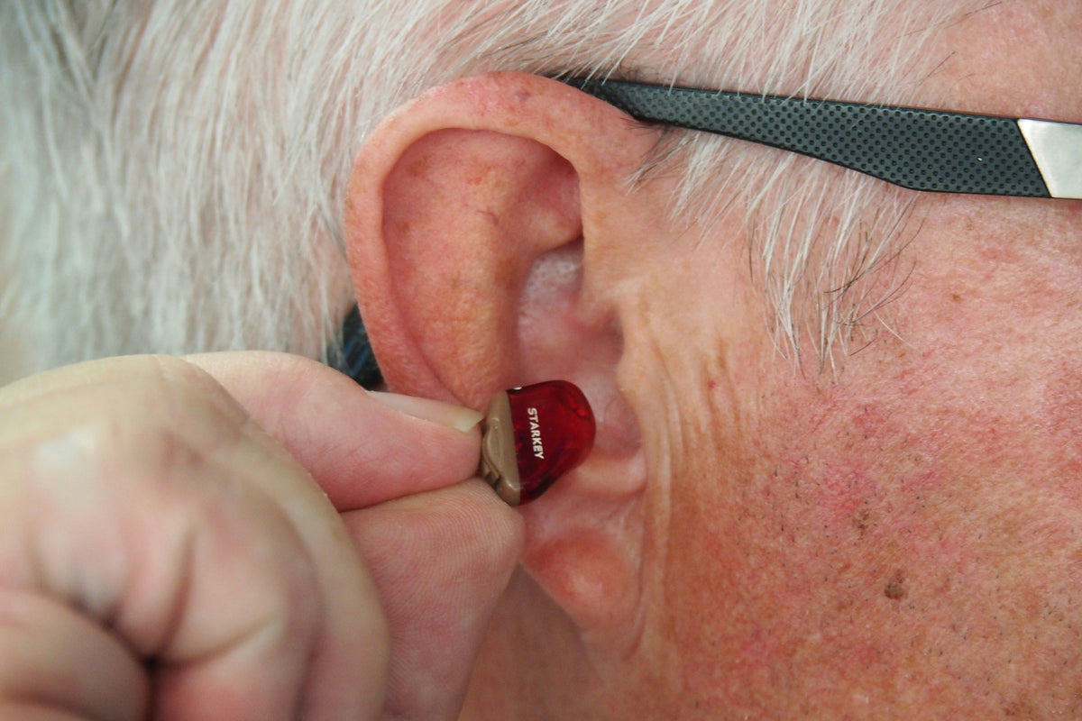 Appareil auditif intra auriculaire